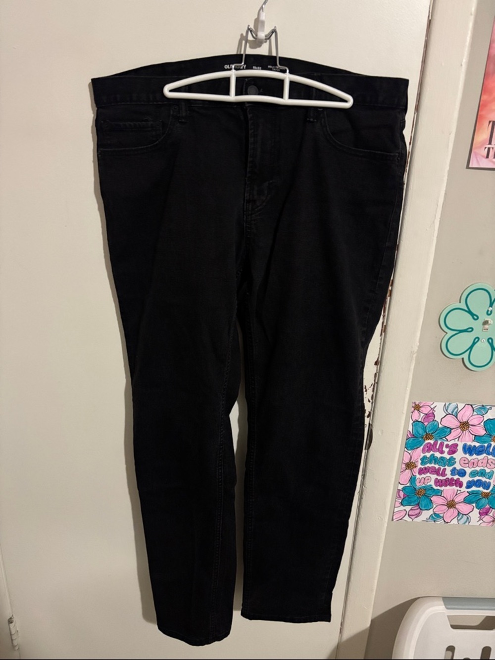 Men's 38x32 Old Navy Relaxed Slim Taper Built-In Flex Jeans Black